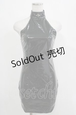 画像: DOLLS KILL / カフス付きホルターベアトップ XS 黒 H-25-04-21-1022-PU-TO-KB-ZH