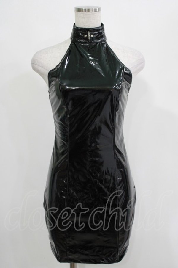画像1: DOLLS KILL / カフス付きホルターベアトップ XS 黒 H-25-04-21-1022-PU-TO-KB-ZH (1)