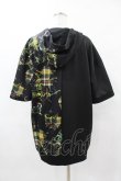 画像2: NieR Clothing / 総柄ZIP半袖パーカー  黒×プリント H-25-04-22-045-PU-TO-KB-ZH (2)