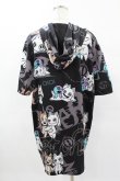 画像2: NieR Clothing / 総柄半袖プルパーカー  黒 H-25-04-22-026-PU-TO-KB-ZH (2)