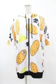 画像1: NieR Clothing / 総柄ZIP半袖パーカー  白 H-25-04-22-029-PU-TO-KB-ZH (1)