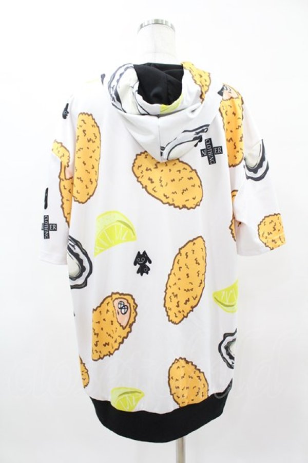 画像2: NieR Clothing / 総柄ZIP半袖パーカー  白 H-25-04-22-029-PU-TO-KB-ZH (2)