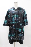 画像1: NieR Clothing / 総柄ZIP半袖パーカー  黒 H-25-04-22-038-PU-TO-KB-ZH (1)