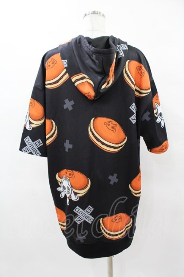 画像2: NieR Clothing / 総柄ZIP半袖パーカー  黒×どらやき H-25-04-22-042-PU-TO-KB-ZH (2)