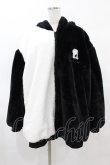 画像1: NieR Clothing / 超ふわもこ2WAY OFF-SHOULDER TWO-TONE OUTER F 黒×白 H-25-05-01-1060-PU-CO-KB-ZH (1)