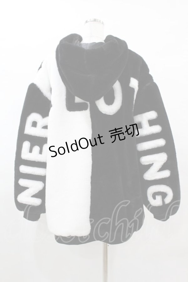 画像2: NieR Clothing / 超ふわもこ2WAY OFF-SHOULDER TWO-TONE OUTER F 黒×白 H-25-05-01-1060-PU-CO-KB-ZT-C033 (2)