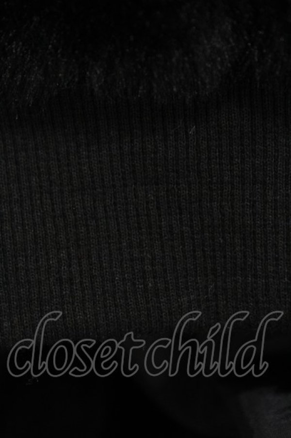 画像3: NieR Clothing / 超ふわもこ2WAY OFF-SHOULDER TWO-TONE OUTER F 黒×白 H-25-05-01-1060-PU-CO-KB-ZH (3)