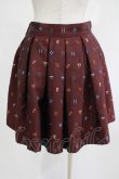 画像2: Jane Marple / EMB jacquardのミニスカート  ボルドー H-25-05-05-1011-JM-SK-KB-ZT0507H (2)