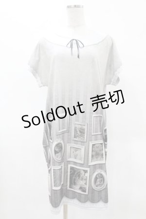 画像: abilletage / FrameシリーズTシャツワンピース Free White frame H-25-05-08-042-GO-OP-NS-ZH