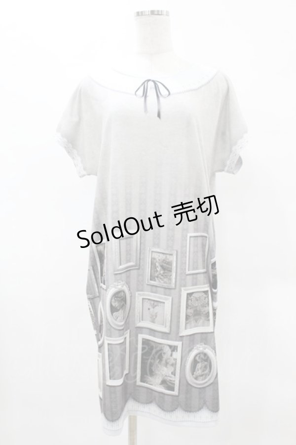 画像1: abilletage / FrameシリーズTシャツワンピース Free White frame H-25-05-08-042-GO-OP-NS-ZH (1)