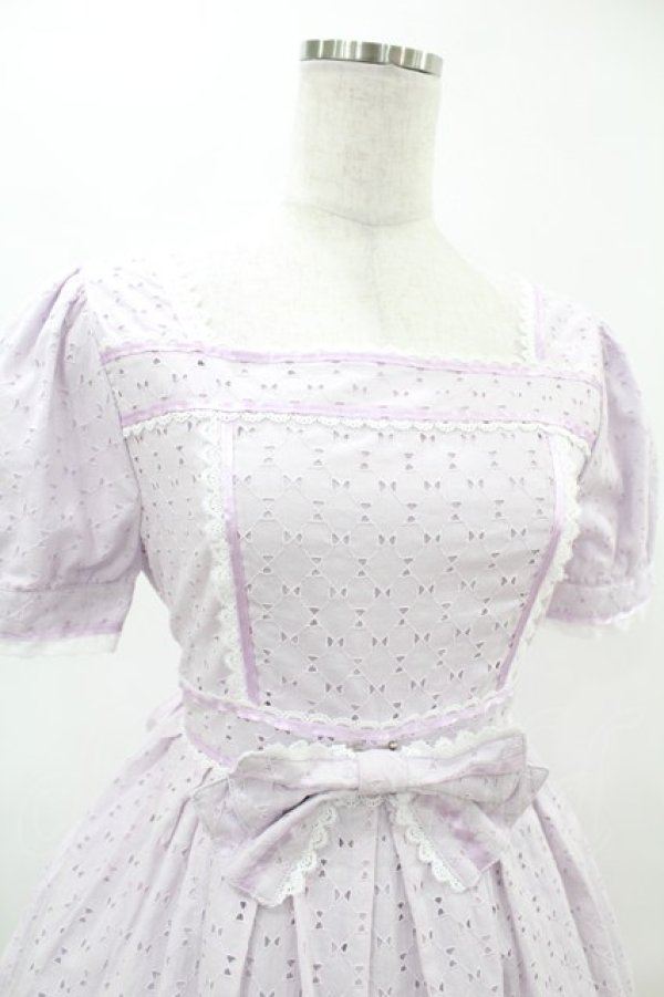 画像4: BABY,THE STARS SHINE BRIGHT / Innocent Ribbon Lace オードリーワンピース Free ラベンダー H-25-05-08-022-BA-OP-NS-ZH (4)