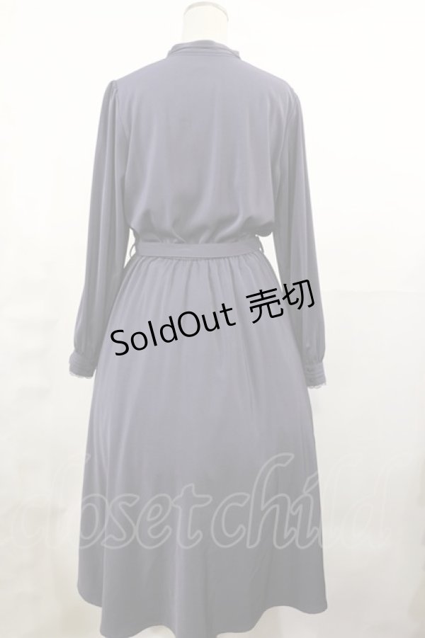 画像2: an another angelus / レース使いスタンドカラーサテンワンピース Free BLUE GRAY H-25-05-09-015-CA-OP-NS-ZH (2)