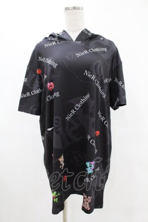 画像: NieR Clothing / 総柄半袖プルパーカー  黒 H-25-05-13-1061-PU-TO-KB-ZH