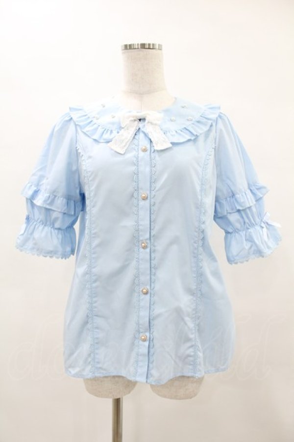 画像1: axes femme kawaii / パール襟半袖ブラウス M サックス H-25-05-14-1055-AX-BL-NS-ZH (1)