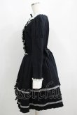 画像2: metamorphose / つけ衿付きリボンワンピース Free ブラック H-25-05-16-1021-ME-OP-NS-ZH (2)