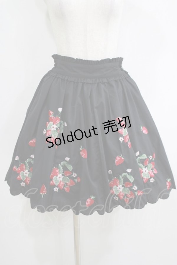 画像1: Ank Rouge / いちご刺繍スカラップスカート M ブラック H-25-05-16-1033-CA-SK-NS-ZH (1)