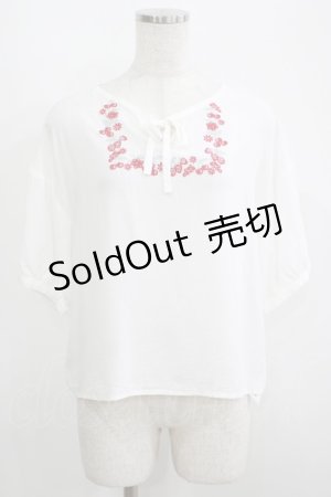 画像: Fi.n.t / ヨークフルーツ刺繍ブラウス Free OFF WHITE H-25-05-16-1050-CA-BL-NS-ZH
