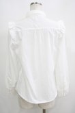 画像3: Fi.n.t / ショルダーフリルブラウス Free OFF WHITE H-25-05-16-1055-CA-BL-NS-ZH (3)
