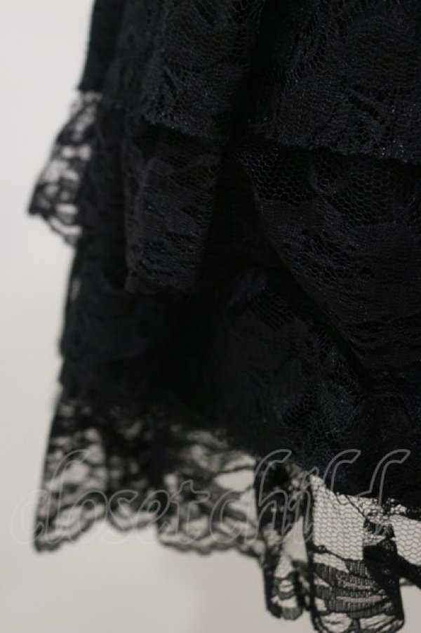 画像3: SEXY DYNAMITE LONDON / ガーター風レースフリルスカート M 黒 H-25-05-17-068-PU-SK-KB-ZH (3)