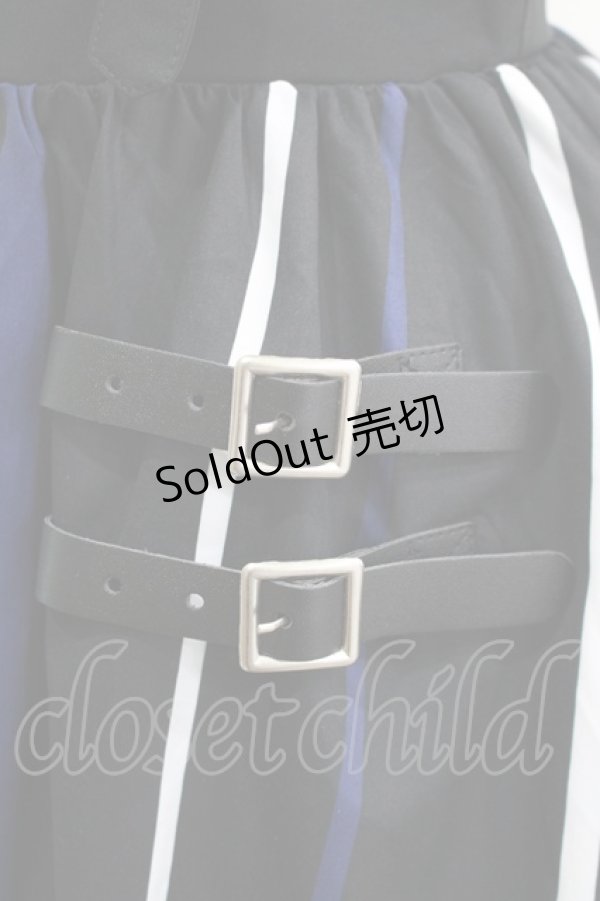 画像5: NieR Clothing / SUSPENDER×ベルト装飾付きブロッキングスカート  ブラック H-25-05-22-007-PU-SK-KB-ZH (5)