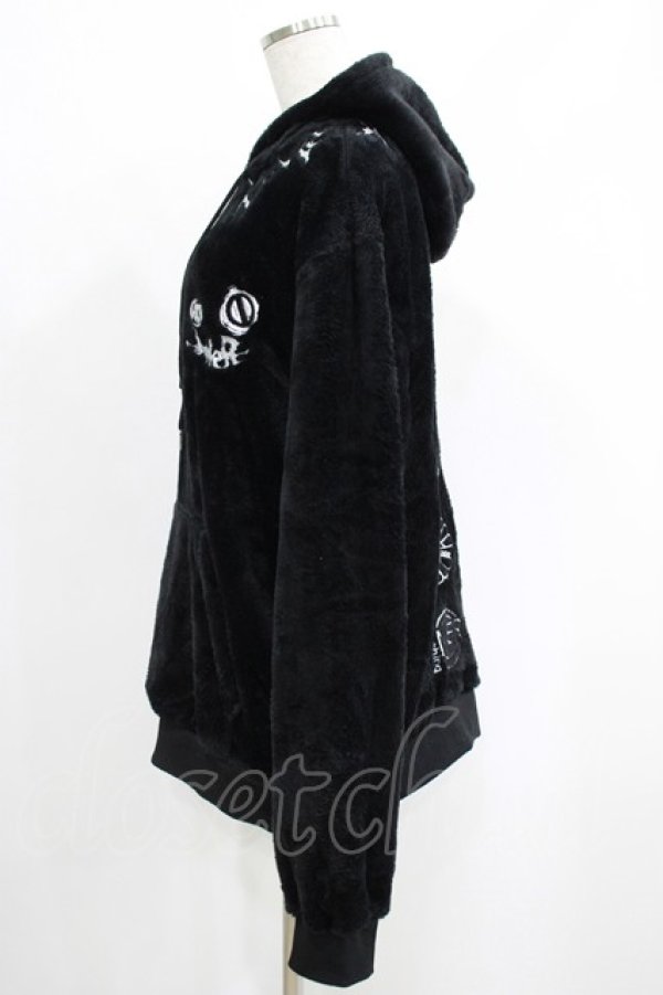 画像2: NieR Clothing / ふわもこプルパーカー  黒 H-25-05-22-023-PU-TO-KB-ZH (2)
