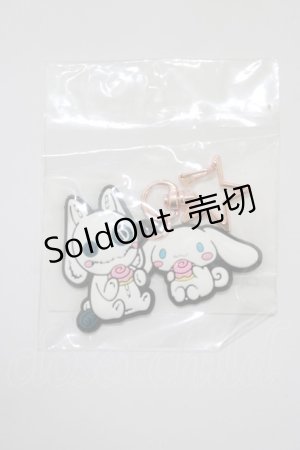 画像: NieR Clothing / ラバーキーホルダー  シナモロール H-25-05-25-027-PU-ZA-KB-ZH