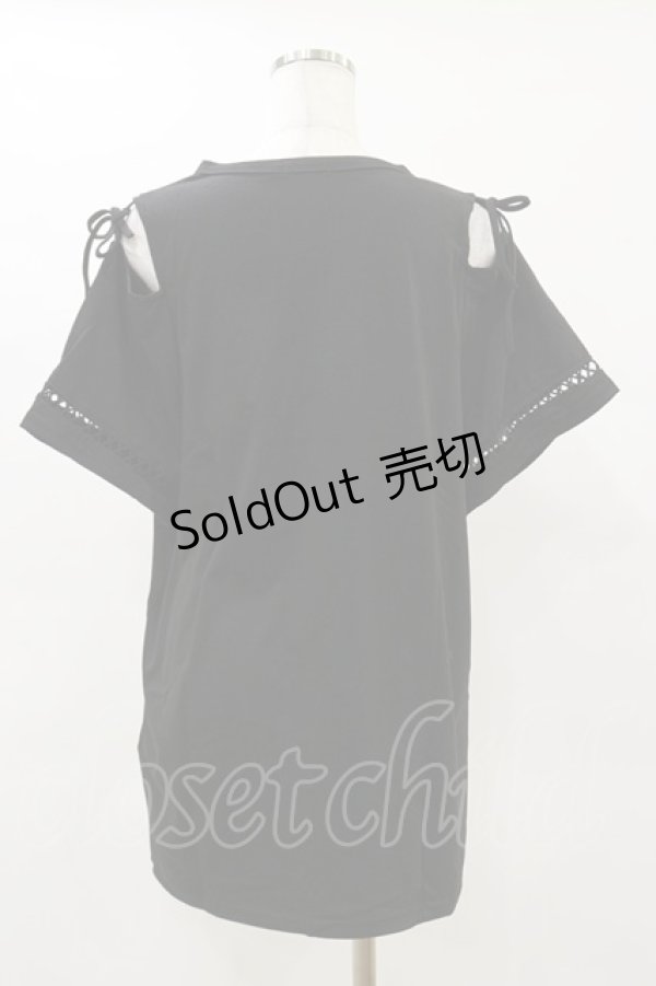 画像2: NieR Clothing / ショルダーカットカットソー F 黒 H-25-05-26-056-PU-TO-KB-ZH (2)