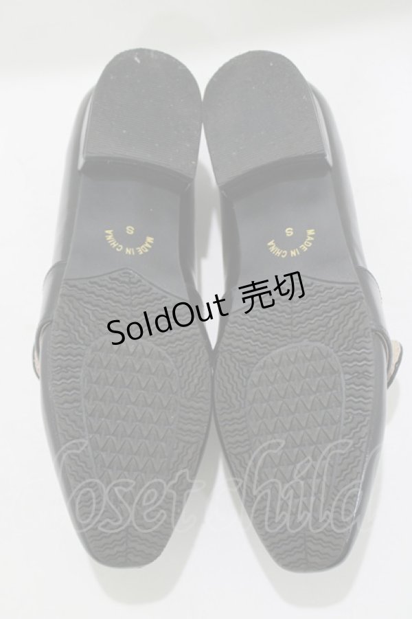 画像4: an another angelus / バックル使いローヒールシューズ S（22.5〜23.0cm） ブラック H-25-06-05-080-CA-SH-NS-ZH (4)