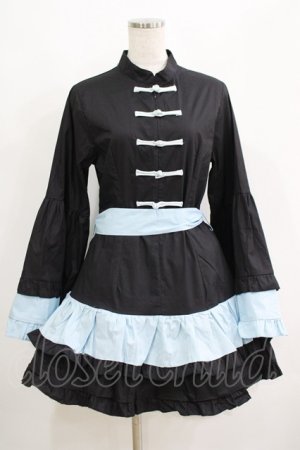 画像: NieR Clothing / フリル付きフレア袖配色ワンピース【DESIGN CHINA】 F 黒×サックス H-25-06-07-031-PU-OP-KB-ZH