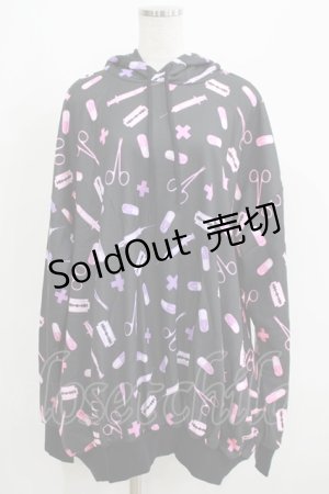 画像: LISTEN FLAVOR / おくすり総柄BIGパーカー  ブラック H-25-06-07-040-PU-TO-KB-ZH