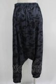 画像3: NieR Clothing / 総柄プリントサルエルパンツ F グレー H-25-06-09-1031-PU-PA-KB-ZH (3)
