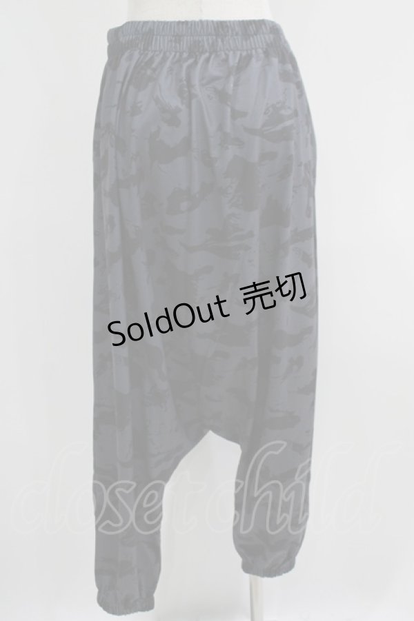 画像3: NieR Clothing / 総柄プリントサルエルパンツ F グレー H-25-06-09-1031-PU-PA-KB-ZH (3)