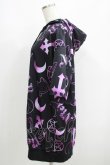 画像2: NieR Clothing / 半袖プルパーカー F 黒×紫 H-25-06-09-1051-PU-TO-KB-ZH (2)
