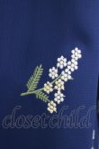 画像4: Fi.n.t / ミモザ総刺繍プルオーバーブラウス Free NAVY H-25-06-10-036-CA-BL-NS-ZH (4)