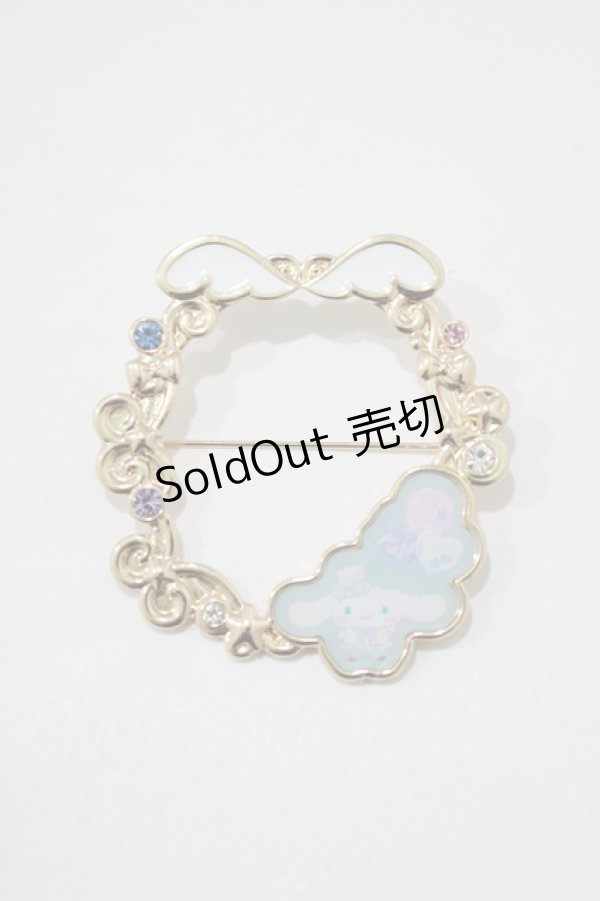 画像1: m petit by misako / AMシナモロールブローチ  ゴールド H-25-06-10-065-LO-AC-NS-ZH (1)