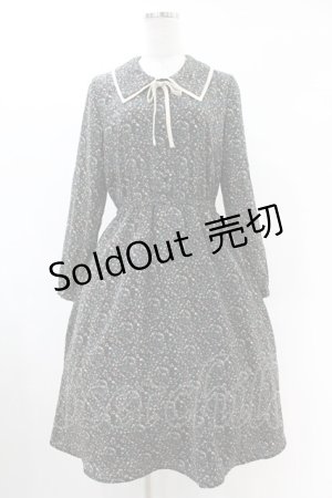 画像: Fi.n.t / ダブルビッグカラー小花柄ワンピース Free BLACK H-25-06-11-013-CA-OP-NS-ZH