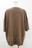画像2: NieR Clothing / 刺繍Tシャツ  茶 H-25-06-21-046-PU-TO-KB-ZH (2)