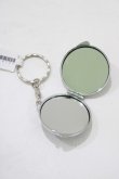 画像3: NieR Clothing / ミラーキーホルダー   H-25-06-22-061-PU-ZA-NS-ZH (3)