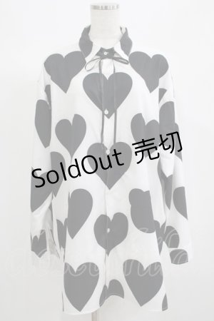 画像: TRAVAS TOKYO / Hearts Aligned Shirts  白×黒 H-25-06-24-035-PU-BL-KB-ZH