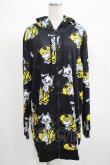 画像1: NieR Clothing / 総柄ZIPパーカー  黒 H-25-06-24-037-PU-TO-KB-ZH (1)