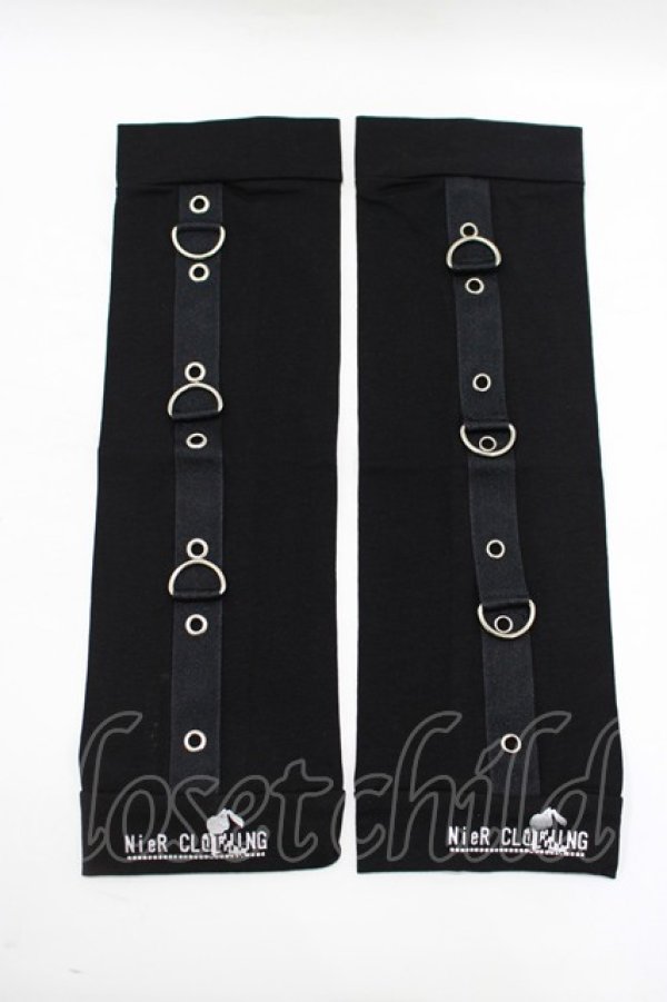 画像1: NieR Clothing / ロゴプリントアームカバー  黒 H-25-06-24-060-PU-ZA-KB-ZH (1)