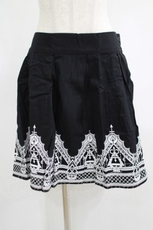 画像: Restyle / HENNA SKIRT XL ブラック×ホワイト H-25-06-26-023-GO-SK-KB-ZH