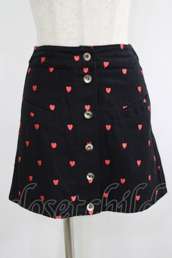 画像1: lilLilly / ハート刺繍ミニスカート FREE 黒 H-25-06-27-1031-LO-BL-KB-ZH (1)