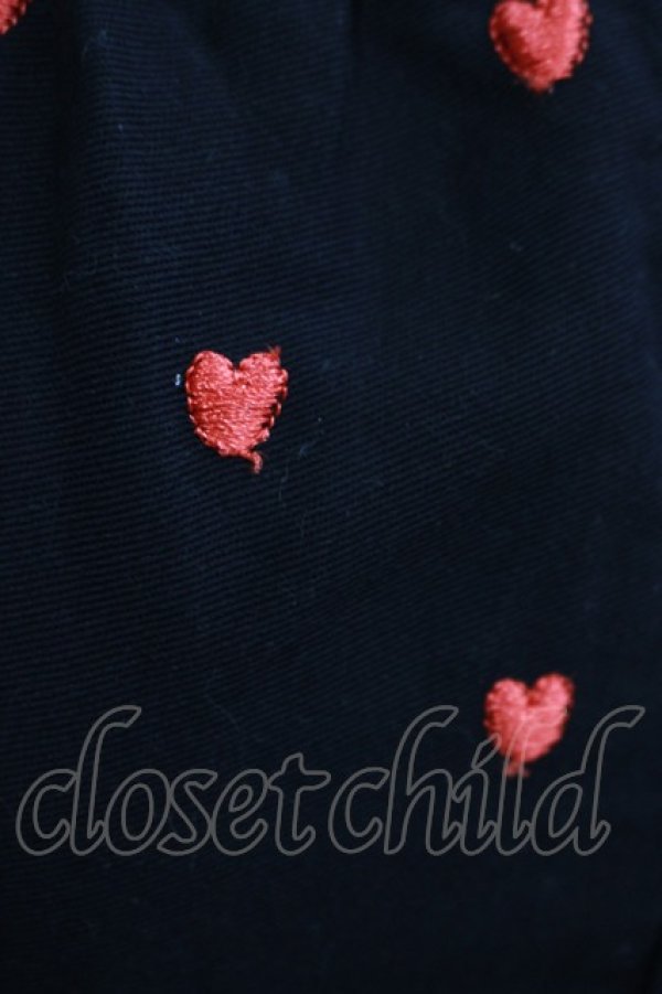 画像4: lilLilly / ハート刺繍ミニスカート FREE 黒 H-25-06-27-1031-LO-BL-KB-ZH (4)