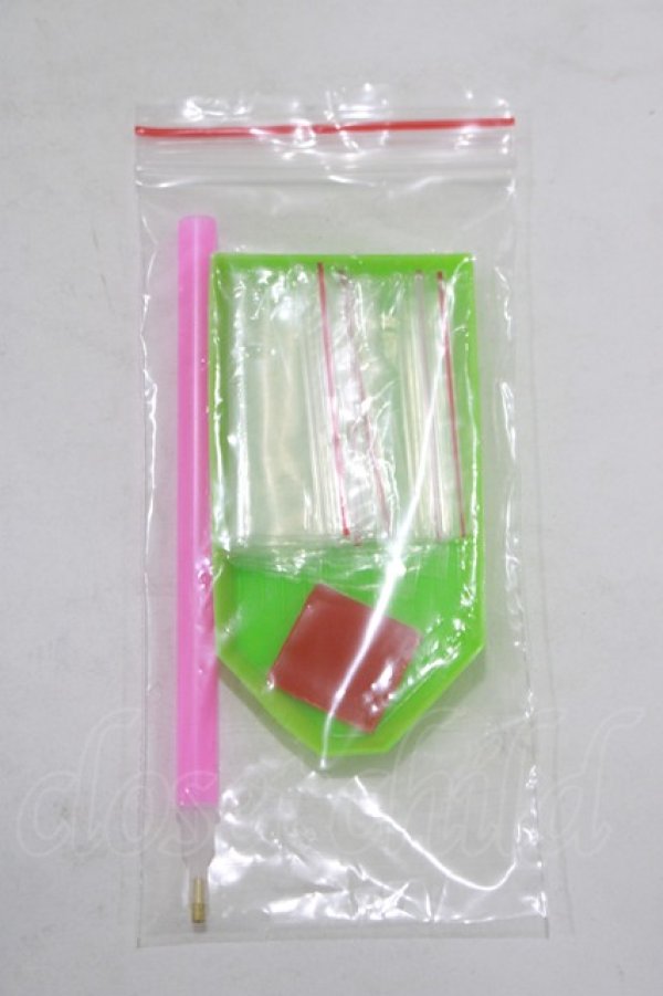 画像4: NieR Clothing / ダイヤモンドアートキーホルダー   H-25-06-28-1035-PU-ZA-KB-ZH (4)