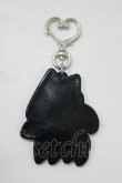 画像2: NieR Clothing / ラバーキーホルダー   H-25-06-28-1059-PU-ZA-KB-ZH (2)