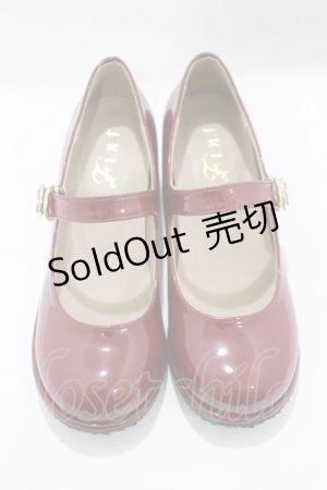 画像: Fi.n.t / ストラップエナメルパンプス S（22.5〜23cm） レッド H-25-06-29-1080-CA-SH-NS-ZH