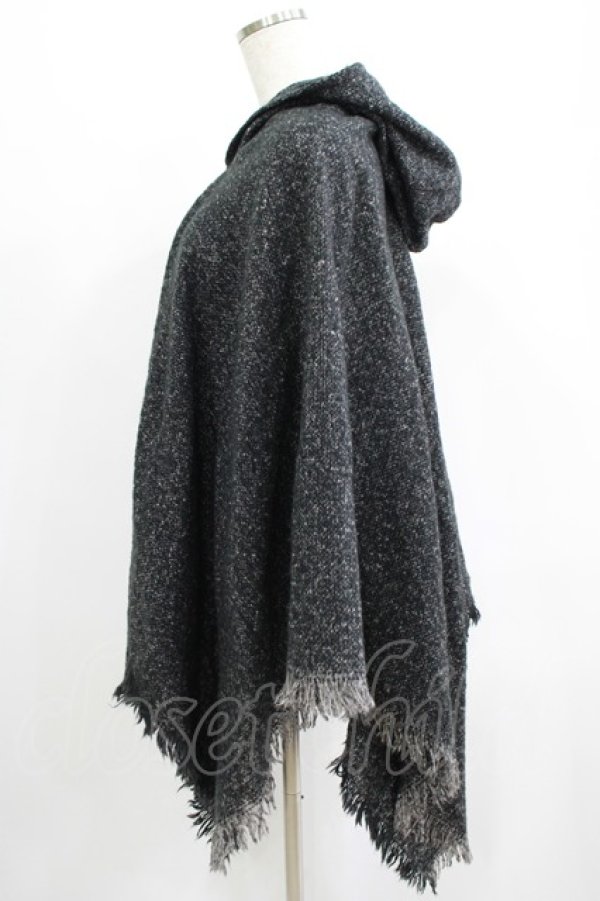 画像2: NieR Clothing / フード付きニットポンチョ  グレー H-25-07-01-050-PU-JA-KB-ZT192 (2)