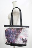 画像1: NieR Clothing / 斜めTWO-TONE 5WAY ARRANGE BAG  和柄九尾 H-25-07-01-057-PU-BG-KB-ZH (1)