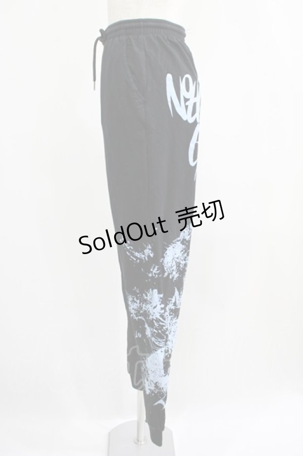 画像2: NieR Clothing / プリントSWEAT PANTS  黒 H-25-07-01-017-PU-PA-KB-ZH (2)